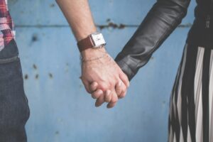 Seksualność po 40. roku życia – jak dbać o swoje zdrowie intymne?